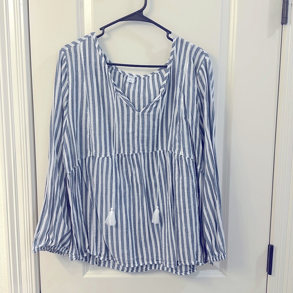 Linen strip top. Size XL. Old navy